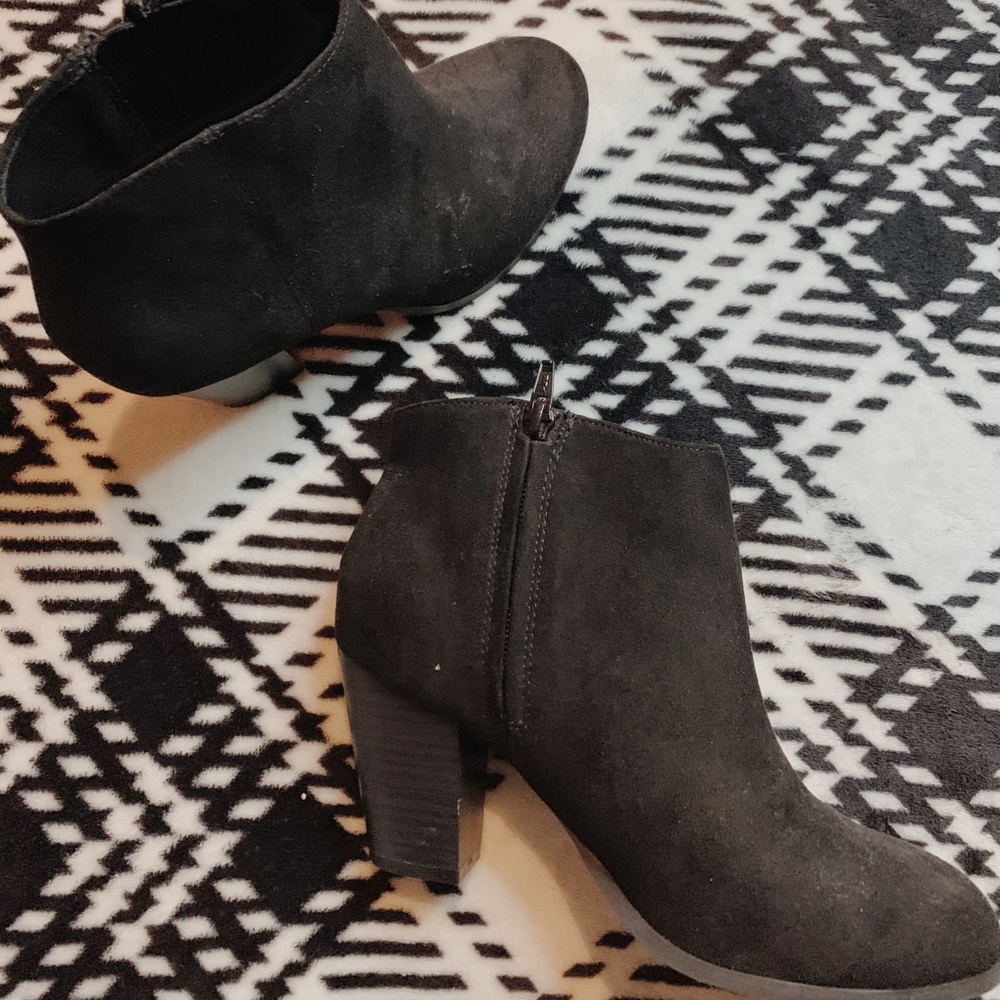 Black Heeled Bootie
